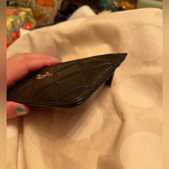 Kate Spade soft leather Zip Long Card Case - Good Used Condition - Picture 4 of 7